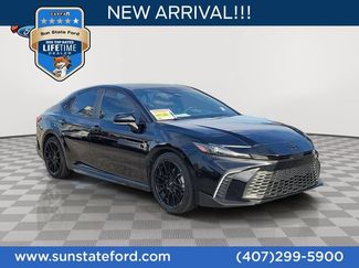 Used 2025 Toyota Camry SE w/ Convenience Package FWD 360° Tour