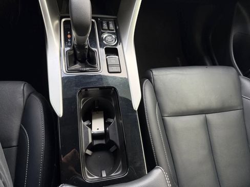 Used 2023 Mitsubishi Eclipse Cross SEL AWD/4WD image 18