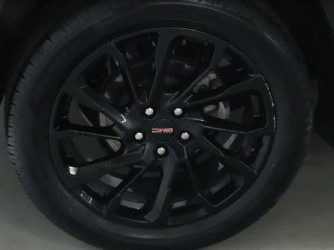 Used 2024 GMC Terrain SLT w/ Elevation Edition AWD/4WD image 12