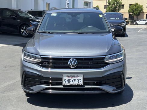 Certified 2024 Volkswagen Tiguan SE R-Line FWD image 2