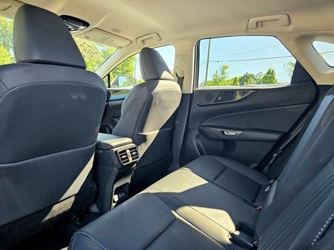 Used 2024 Lexus NX 250 FWD w/ Towing Package (2000 Lbs) image 26