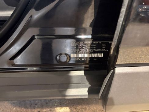 Used 2025 Toyota RAV4 LE image 28