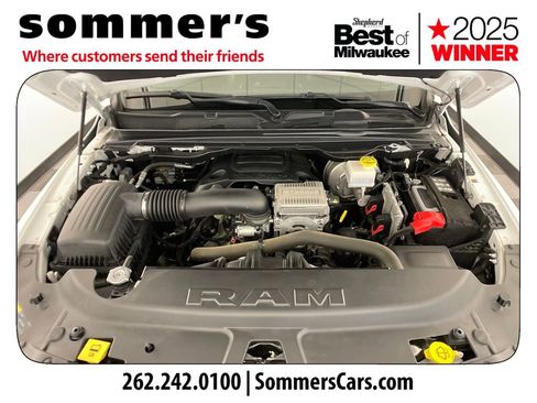 Used 2022 RAM 1500 Big Horn w/ Night Edition AWD/4WD image 18