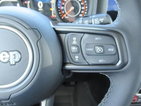 New 2026 Jeep Wrangler Unlimited Rubicon AWD/4WD image 24