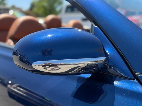 Used 2005 Lexus SC 430 Convertible w/ Preferred Accessory Pkg RWD image 36