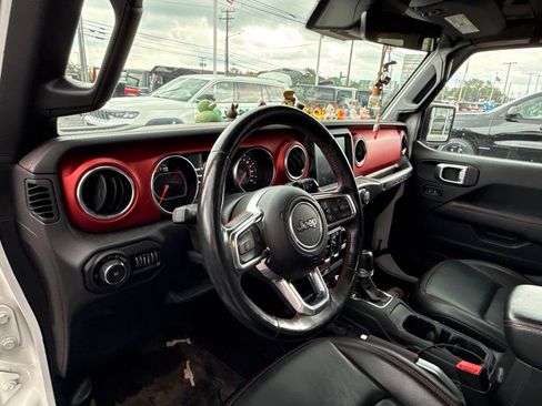 Used 2020 Jeep Wrangler Unlimited Rubicon AWD/4WD image 11