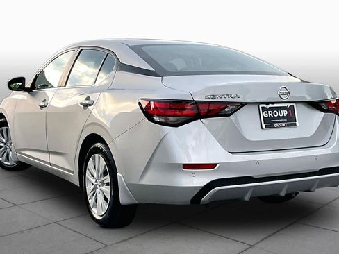 Used 2023 Nissan Sentra S FWD image 12