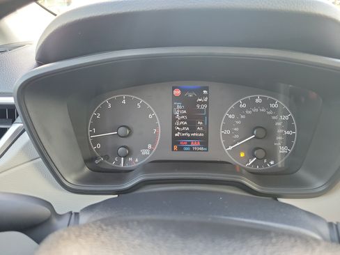 Certified 2025 Toyota Corolla Cross L FWD image 29