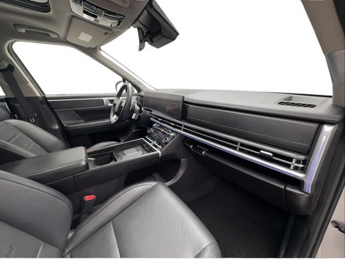 Used 2025 Hyundai Santa Fe Limited FWD image 37
