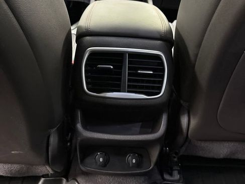 Used 2020 Hyundai Santa Fe SEL AWD/4WD image 19