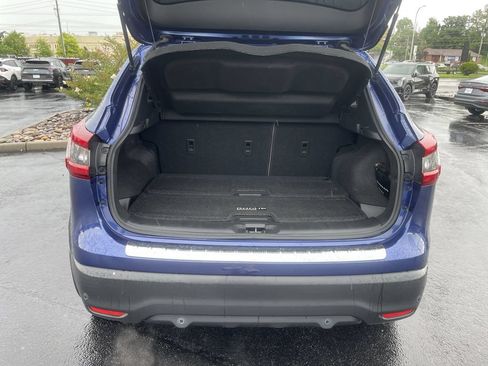 Used 2022 Nissan Rogue Sport SV w/ Technology Package AWD/4WD image 34