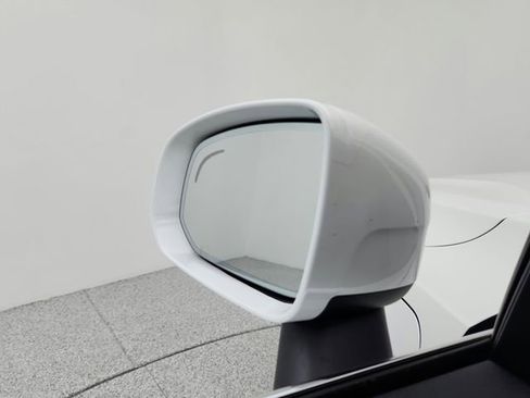 New 2025 Volvo XC90 T8 Ultra w/ Protection Package Premier image 27