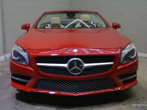 Used 2014 Mercedes-Benz SL 550 image 7