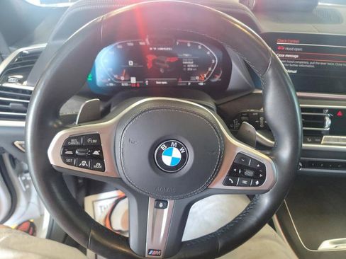 Used 2022 BMW X7 M50i AWD/4WD image 6