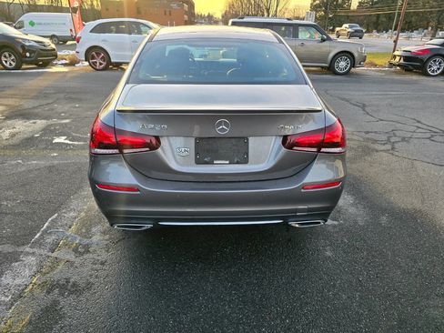 Used 2019 Mercedes-Benz A 220 4MATIC image 4
