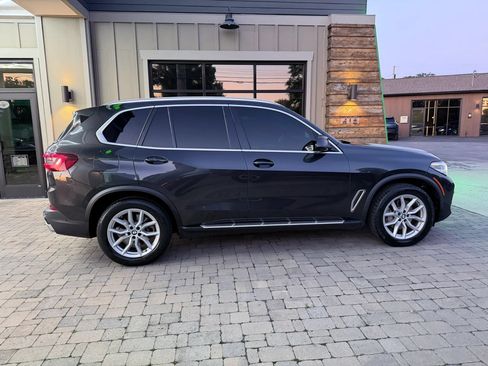 Used 2023 BMW X5 sDrive40i RWD image 34