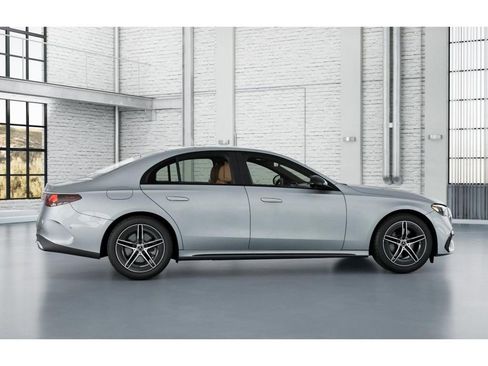 New 2026 Mercedes-Benz E 350 4MATIC Sedan image 17