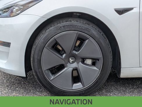 Used 2023 Tesla Model 3 Standard Range RWD image 12