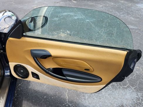 Used 1998 Porsche Boxster RWD image 12