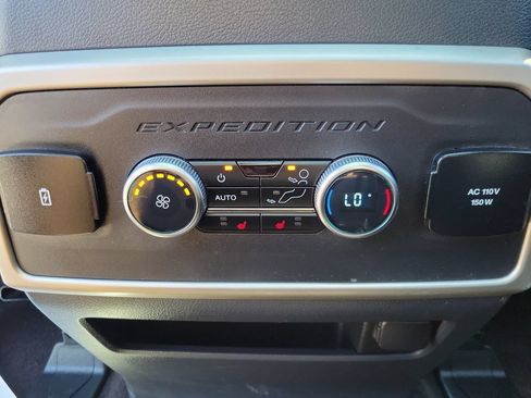 Certified 2023 Ford Expedition Max Limited AWD/4WD image 18