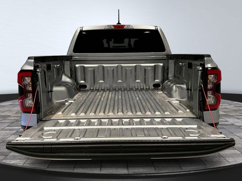 Used 2024 Ford Ranger XLT AWD/4WD image 7