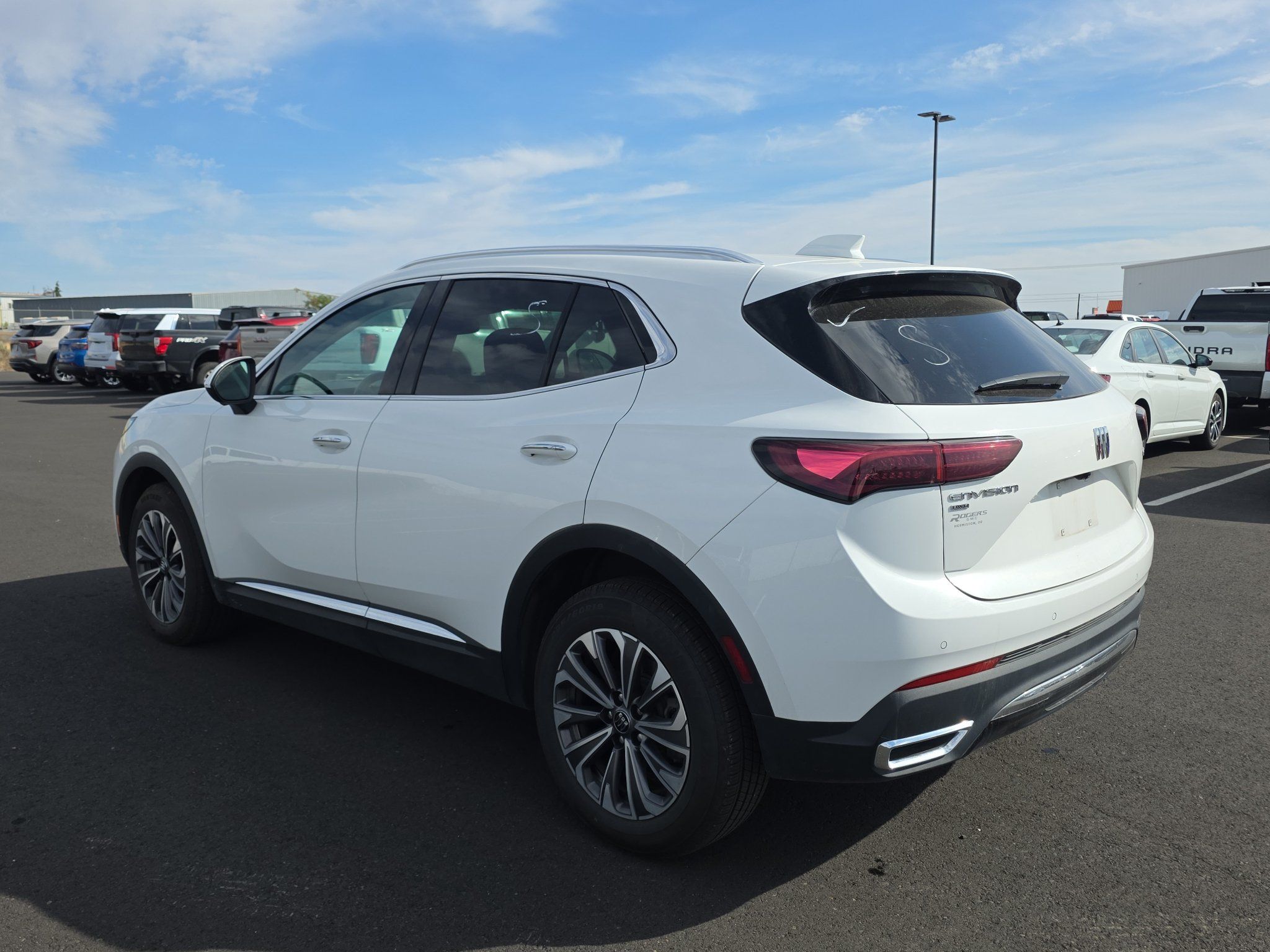 Used 2024 Buick Envision Preferred AWD/4WD image 6