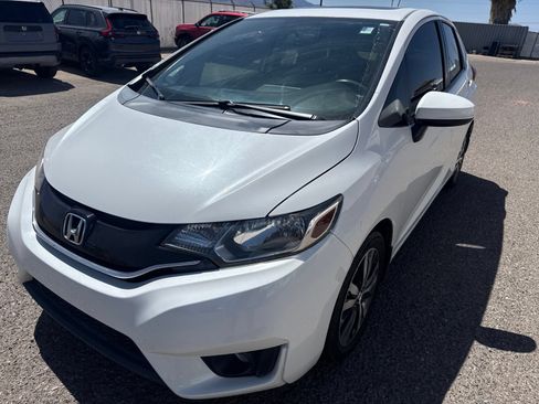 Used 2017 Honda Fit EX image 1