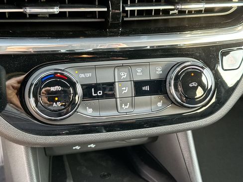 New 2026 Buick Envista Sport Touring w/ Convenience I Package image 18