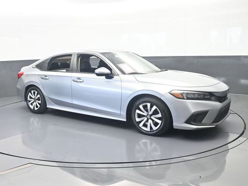 Used 2022 Honda Civic LX image 8