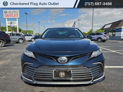 Used 2021 Toyota Camry LE FWD image 14