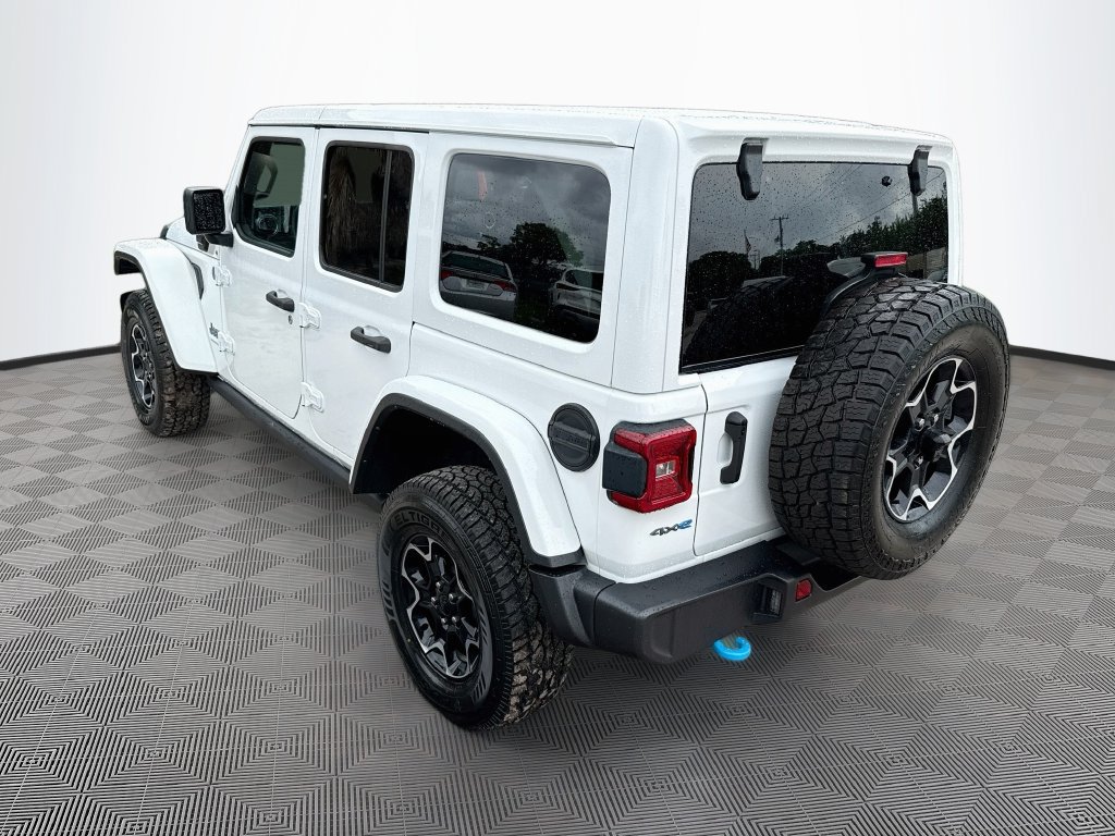 Used 2023 Jeep Wrangler Unlimited Rubicon 4xe w/ Cold Weather Group AWD/4WD image 8