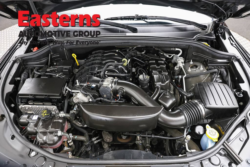 Used 2024 Dodge Durango GT RWD image 9