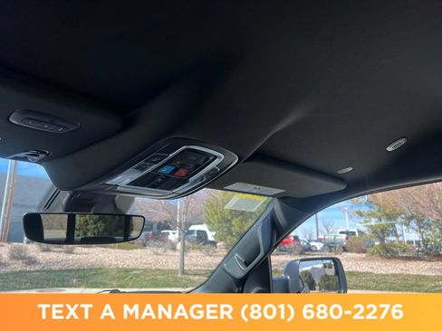 New 2026 RAM 1500 Laramie AWD/4WD image 21