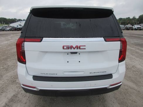 New 2026 GMC Yukon XL Elevation w/ Elevation Premium Package AWD/4WD image 5