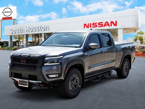 New 2026 Nissan Frontier PRO-4X w/ Pro-4x Convenience Package image 2