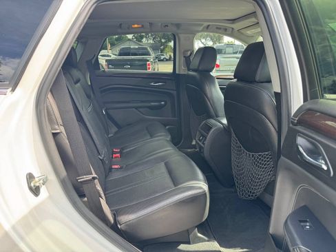 Used 2013 Cadillac SRX Luxury FWD image 14