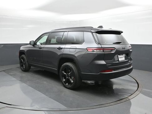 New 2025 Jeep Grand Cherokee L Altitude image 5
