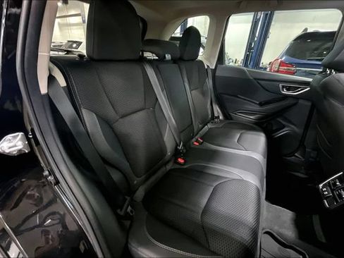Used 2024 Subaru Forester Premium AWD/4WD image 27