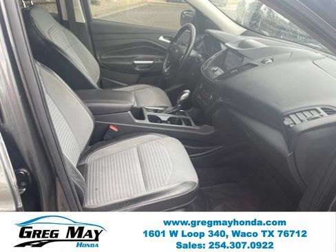 Used 2019 Ford Escape SE FWD image 29