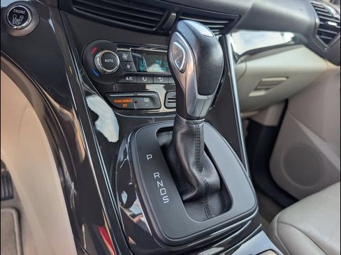 Used 2016 Ford Escape Titanium FWD image 10