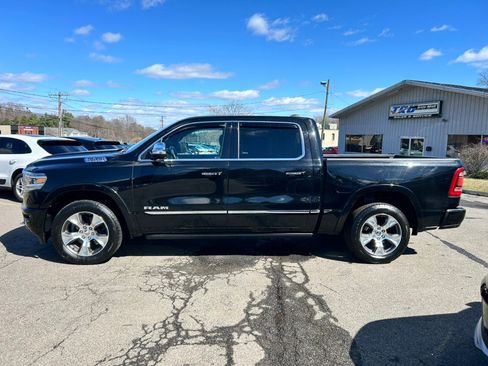 Used 2020 RAM 1500 Limited image 3