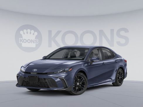 New 2026 Toyota Camry SE FWD image 1