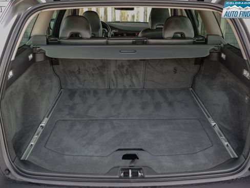 Used 2010 Volvo XC70 T6 image 27