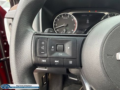 Used 2023 Nissan Rogue SV AWD/4WD image 22