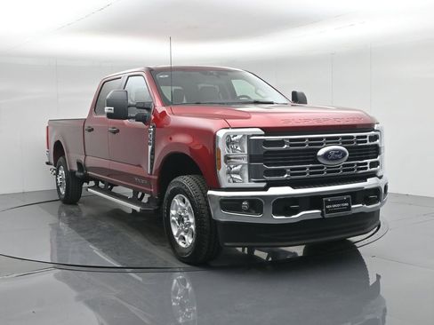 New 2026 Ford F350 XLT w/ FX4 Off-Road Package image 56