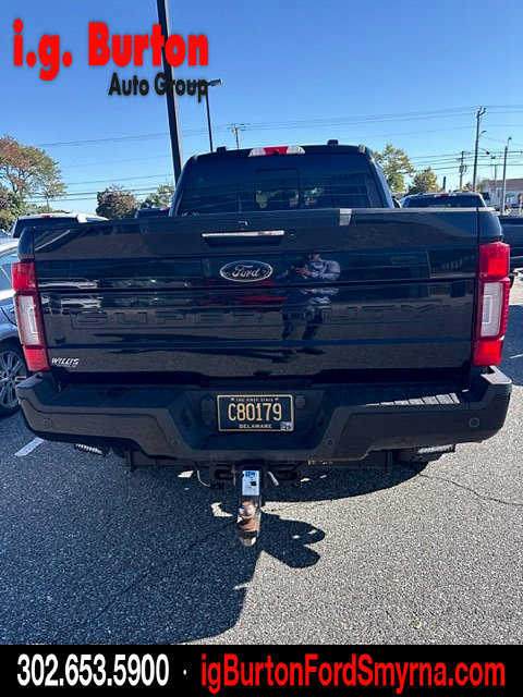 Used 2022 Ford F350 Lariat w/ Black Appearance Package AWD/4WD image 6