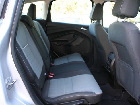 Used 2013 Ford C-MAX SE image 19