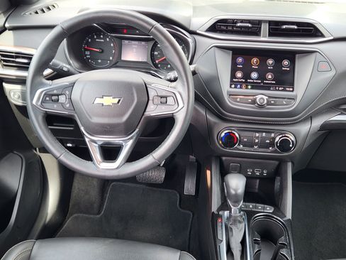 Used 2022 Chevrolet TrailBlazer ACTIV FWD image 9