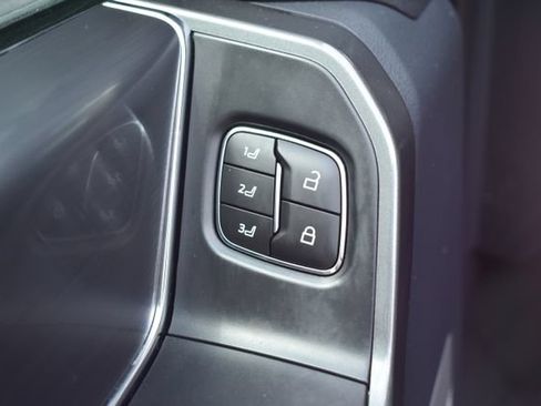 Used 2023 Ford F150 Lariat w/ Equipment Group 502A High AWD/4WD image 21