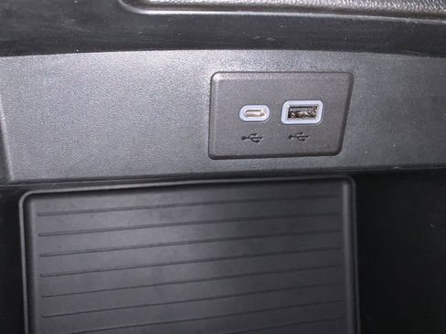 Used 2022 GMC Yukon XL AT4 w/ Max Trailering Package image 14